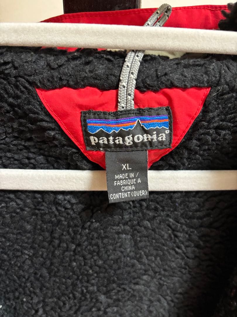 patagonia インファーノジャケット　パタゴニアジャケット　最終価格