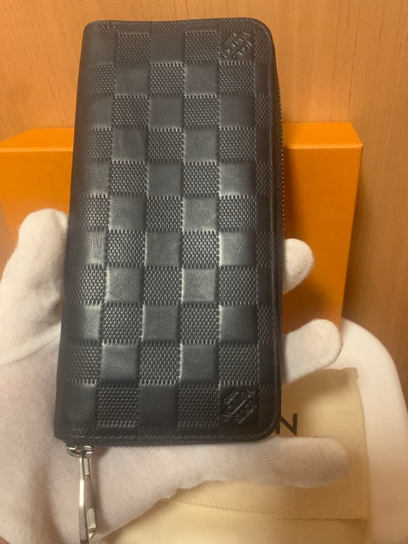 ルイ ヴィトン ジッピーウォレット ヴェルティカル 長財布 アンフィニ