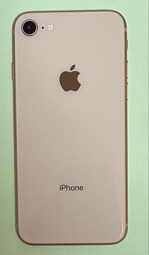 iPhone 8 SIMロックなし 初期化済み iCloud解除済み