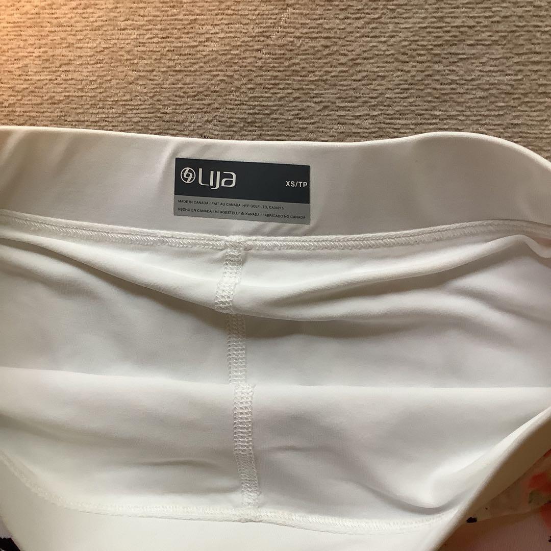 テニスウエア　LIJA リージャ　スコート　新品　XS(Sサイズ)