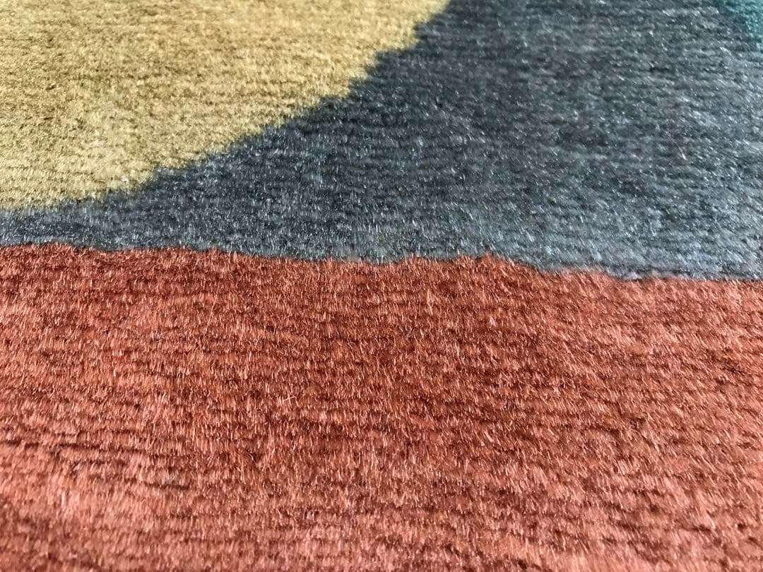 美品 144x201cm 手織り パキスタン 絨毯 ラグ ラグマット 幾何学模様