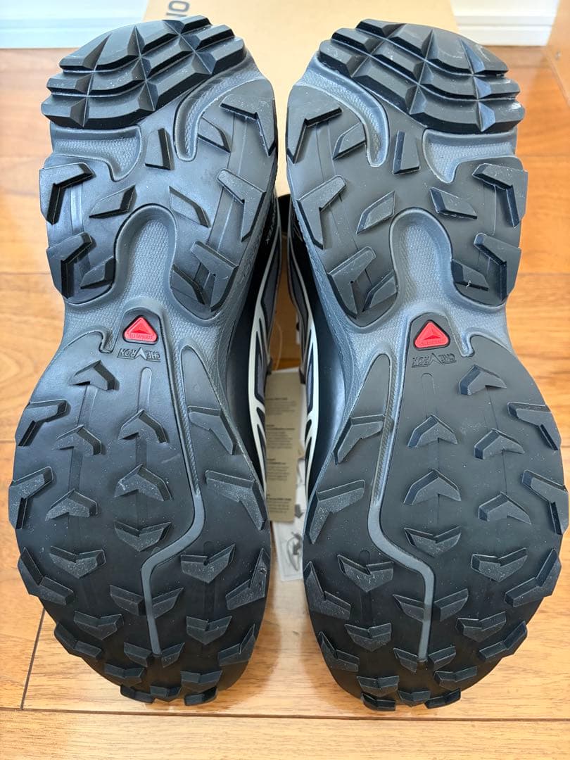 新品未使用　Salomon XT-6 GTX トレイルランニングシューズ