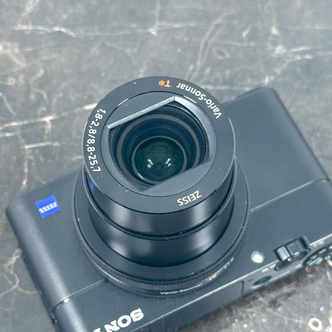 【美品】SONY Cyber-shot DSC-RX100M5