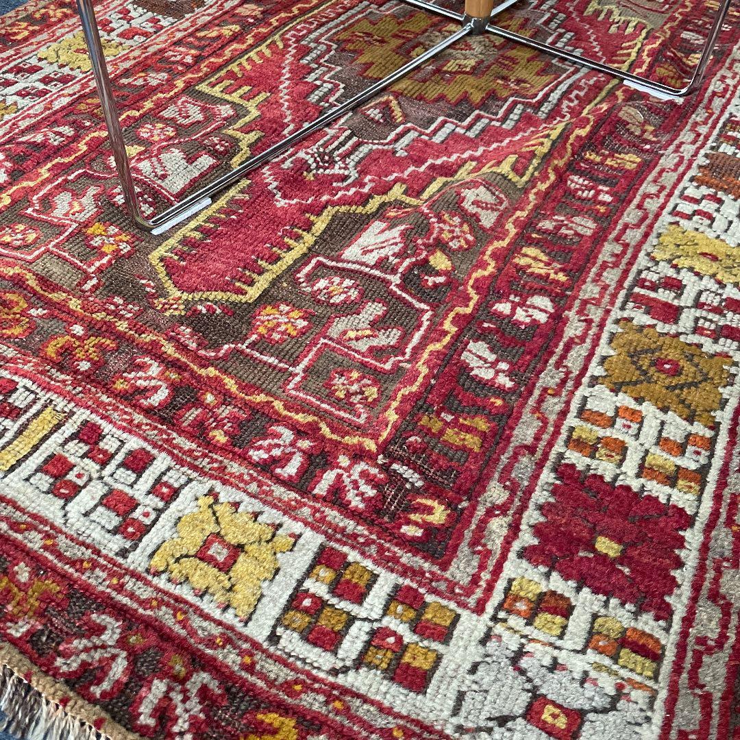 お値下げしました！ビンテージウールラグ　トルコ　トライバル