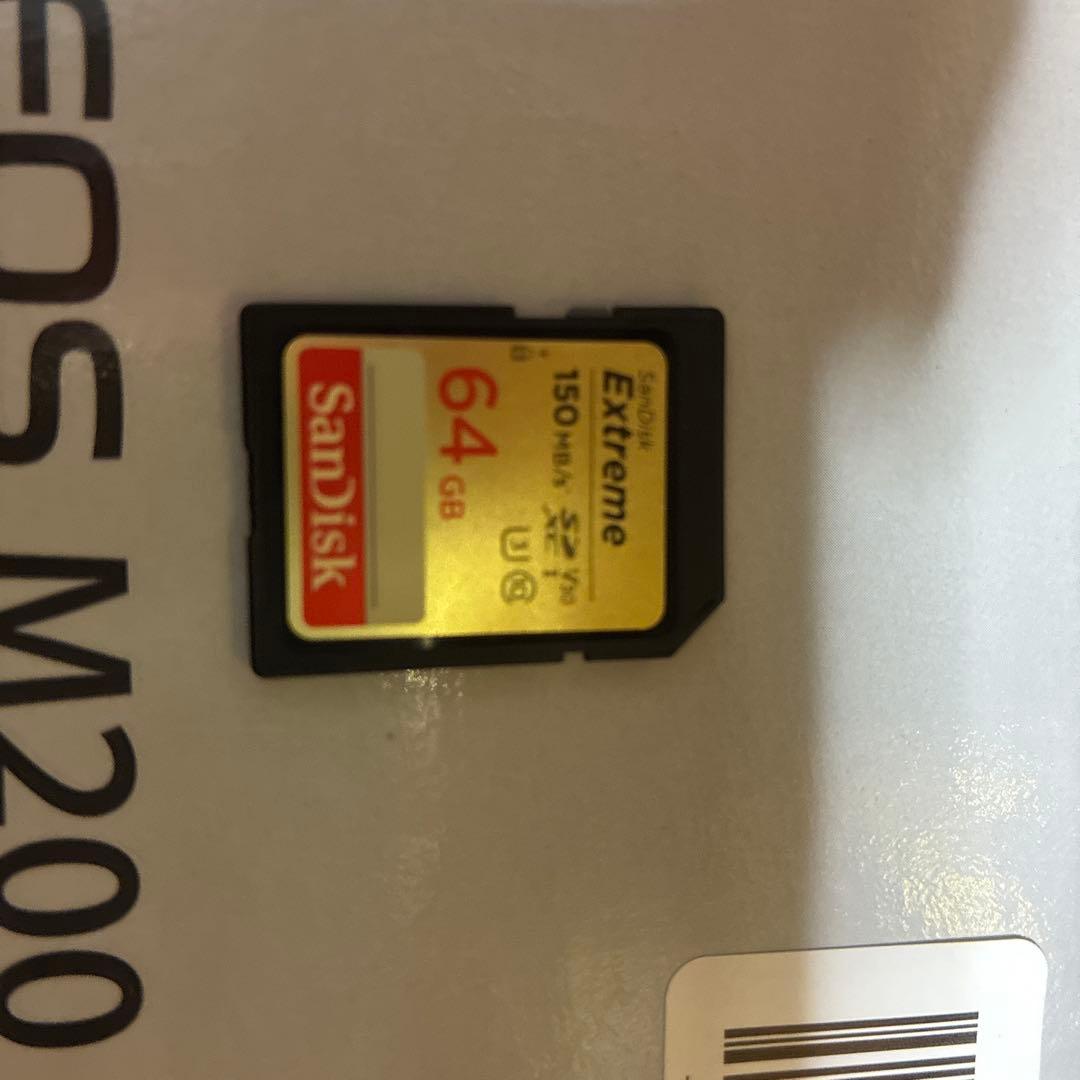 Canon eos m200 ダブルズームレンズ