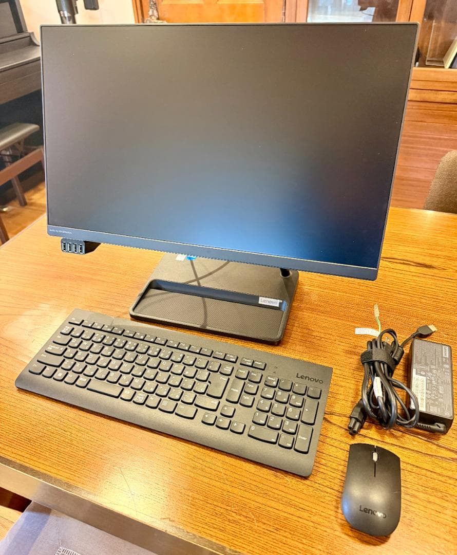 ★美品★　一体型パソコン Lenovo IdeaCentre マウス他付属付き