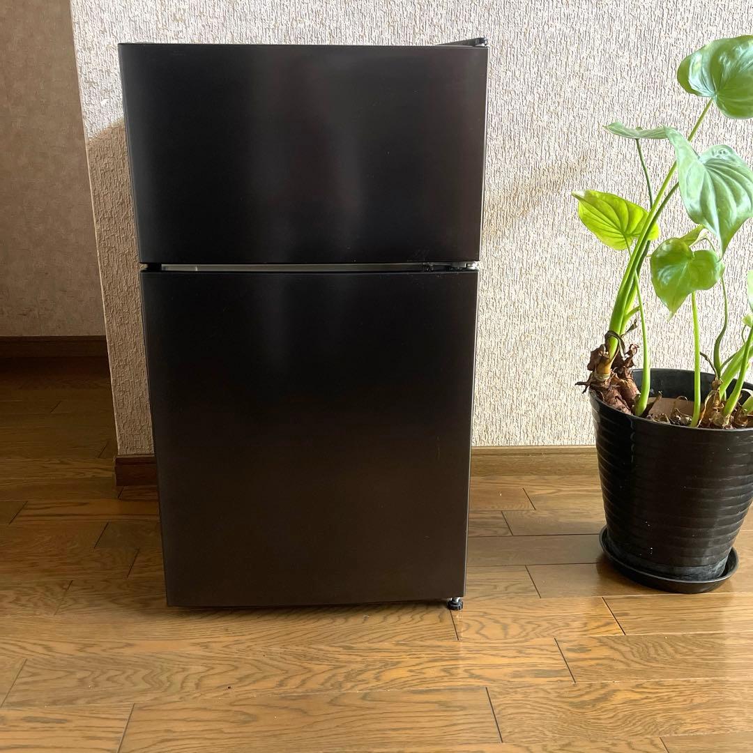 【新品未使用】冷蔵庫 87L MAXZEN マクスゼン 小型 2ドア ガンメタ
