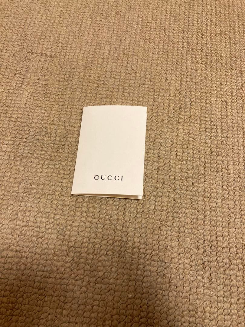 グッチ ベルト 黒 革製　箱と袋付き　全長100センチ 穴5つ