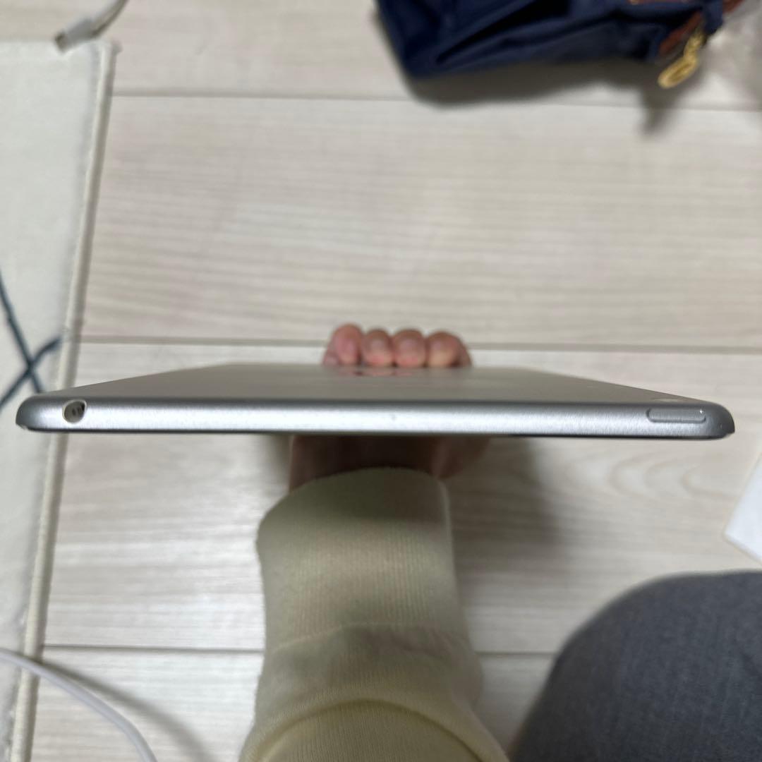 iPad本体 iPad mini4 128gb wi-fi