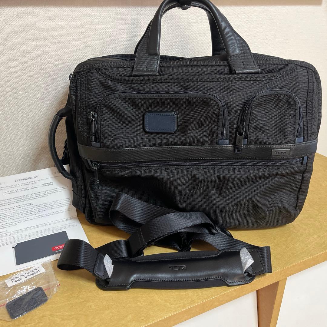 TUMI トゥミビジネス3wayバッグ 伊勢丹別注ブラック×ネイビー