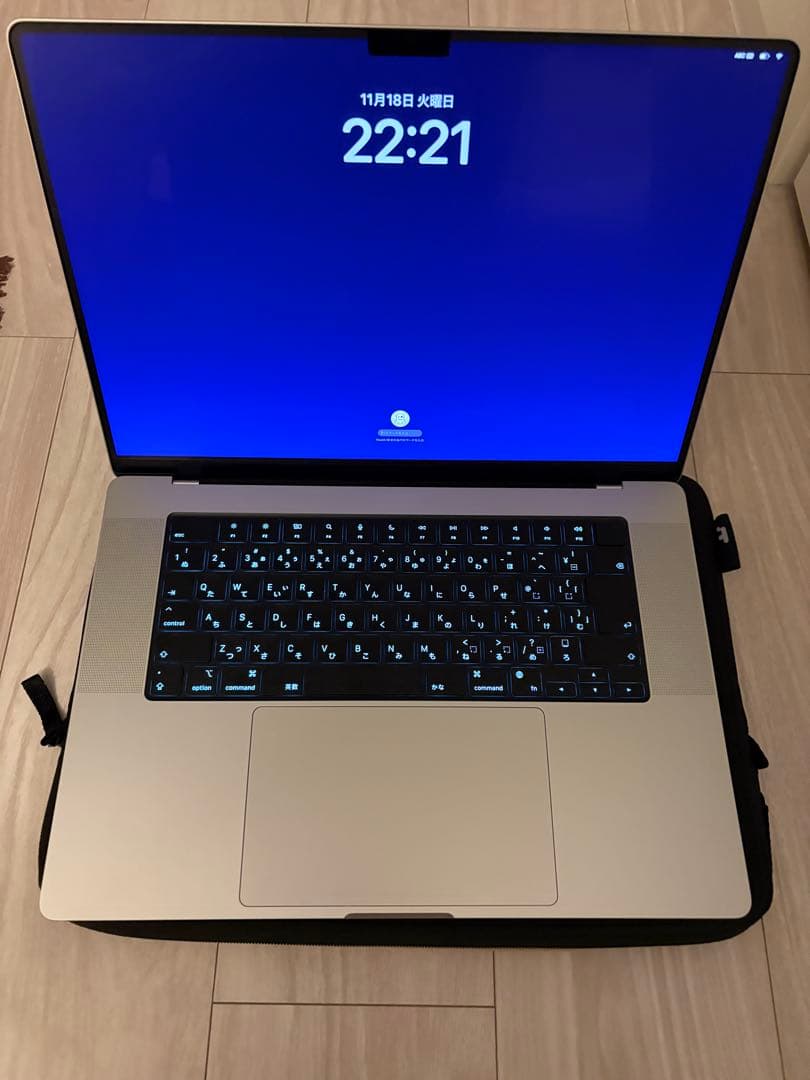 {極美品}MacBook pro M4pro24GB 16inch