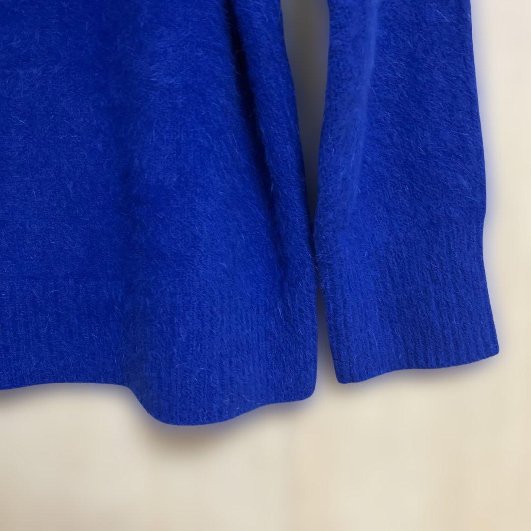 ブルーフォックス100% ロイヤルブルーニット