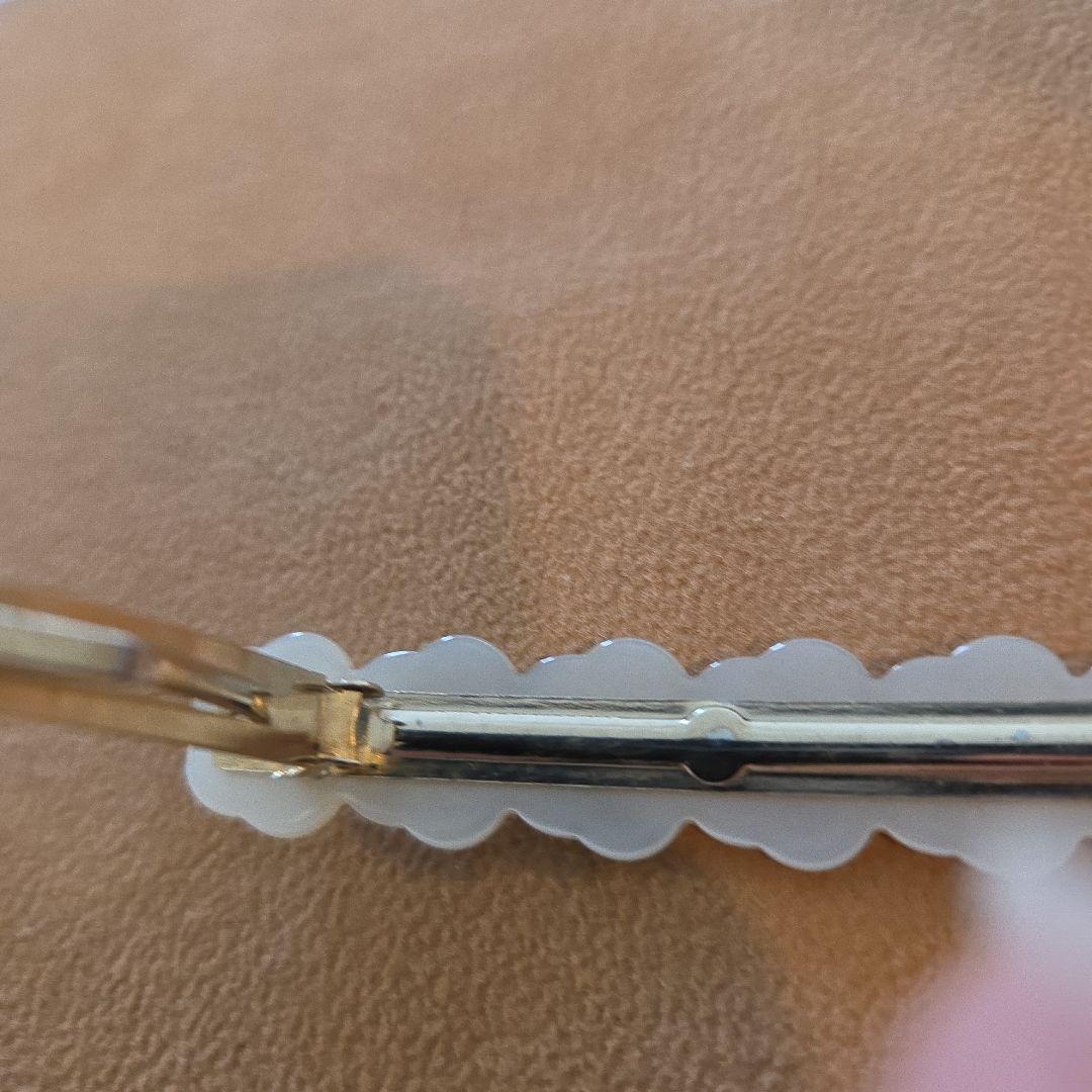 刻印なしアレクサンドルドゥパリフラワーヘアアクセサリー