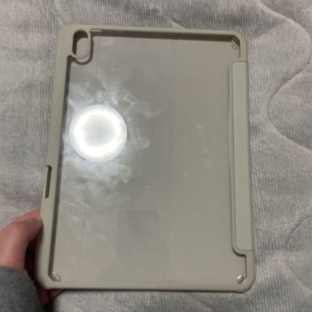 iPad Air4 本体ケース付き