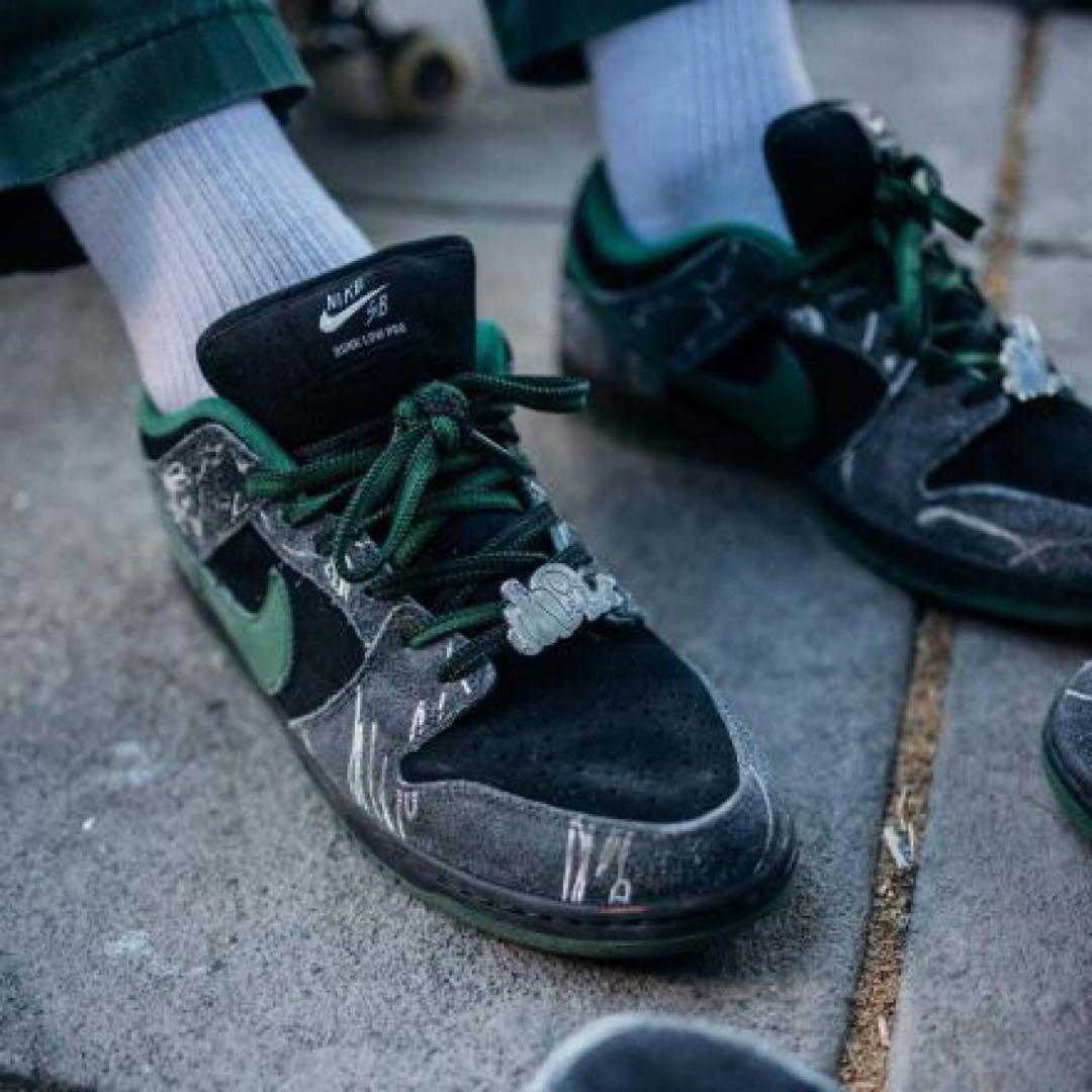 靴 There Skateboards x Nike SB Dunk Low Pro