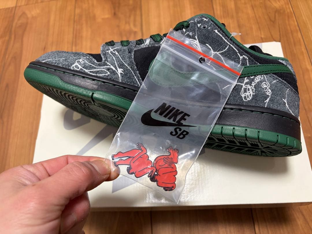 靴 There Skateboards x Nike SB Dunk Low Pro