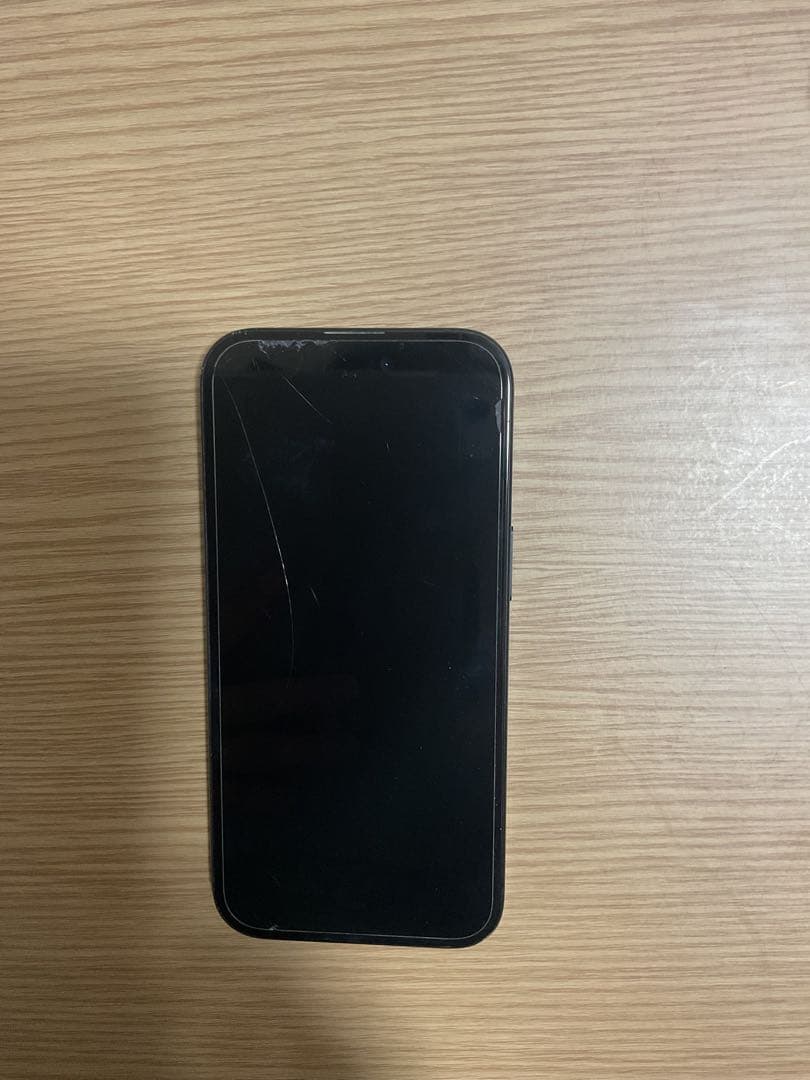 【美品】Apple iPhone 15ブラック 本体 Appleストアで購入