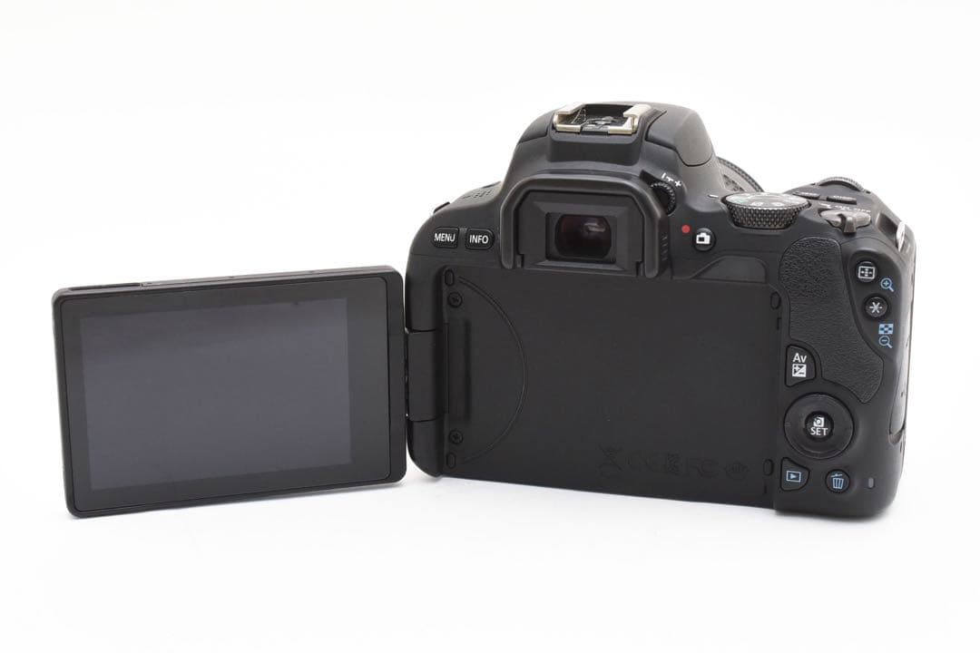 デジタル一眼レフカメラ Canon EOS Kiss X9レンズキット