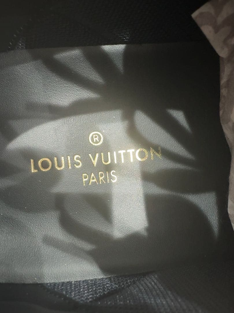 極美品 ルイヴィトン スニーカー リヴォリライン モノグラム エクリプス 8