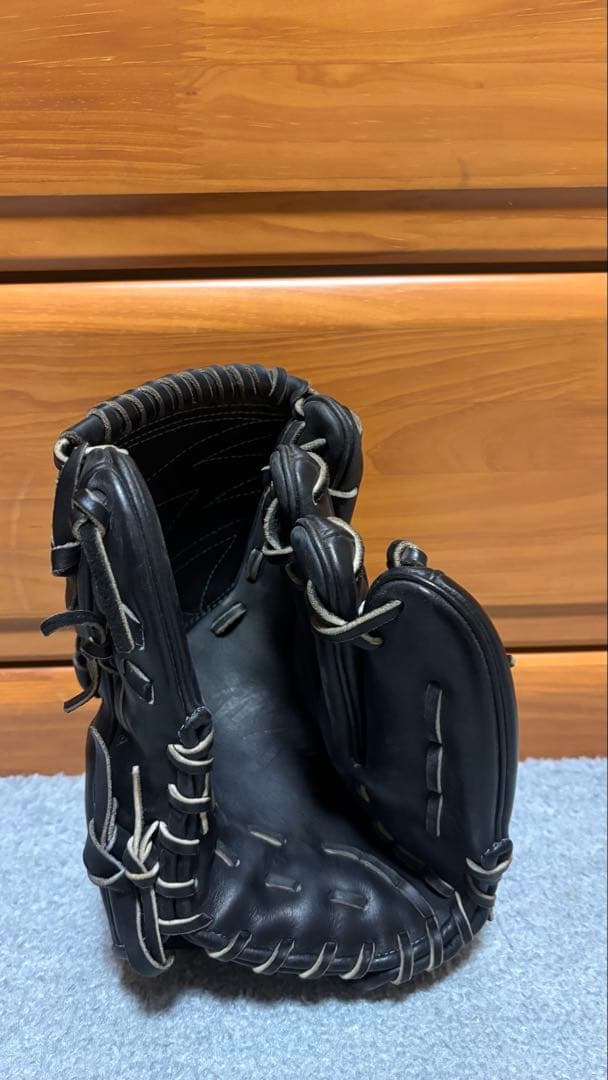 Mizuno Pro 硬式グローブ 黒 専用袋付き