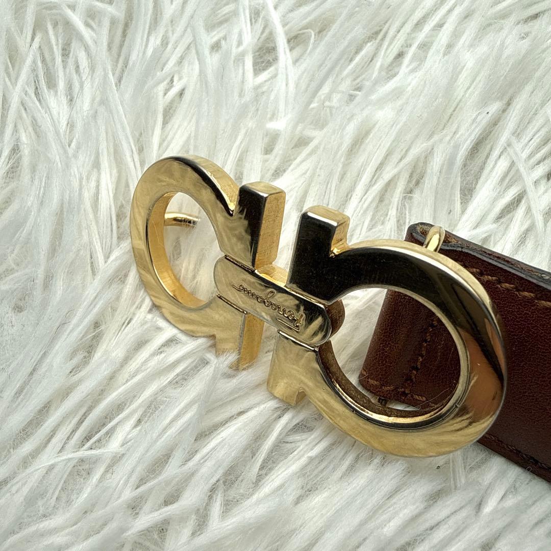 サルヴァトーレフェラガモ ガンチーニ 金金具 ベルト レザー ブラウン