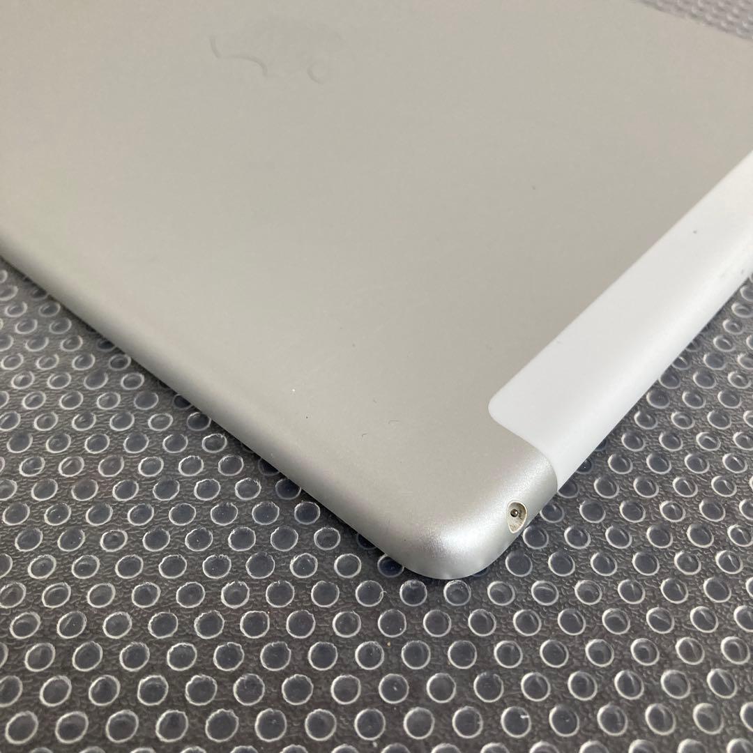 4000【早い者勝ち】美品☆電池最良好☆iPad5第5世代32GB SIMフリー