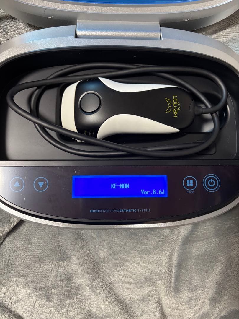 ケノン脱毛器ver8.6 Ke-non。替えカートリッジ2つ付