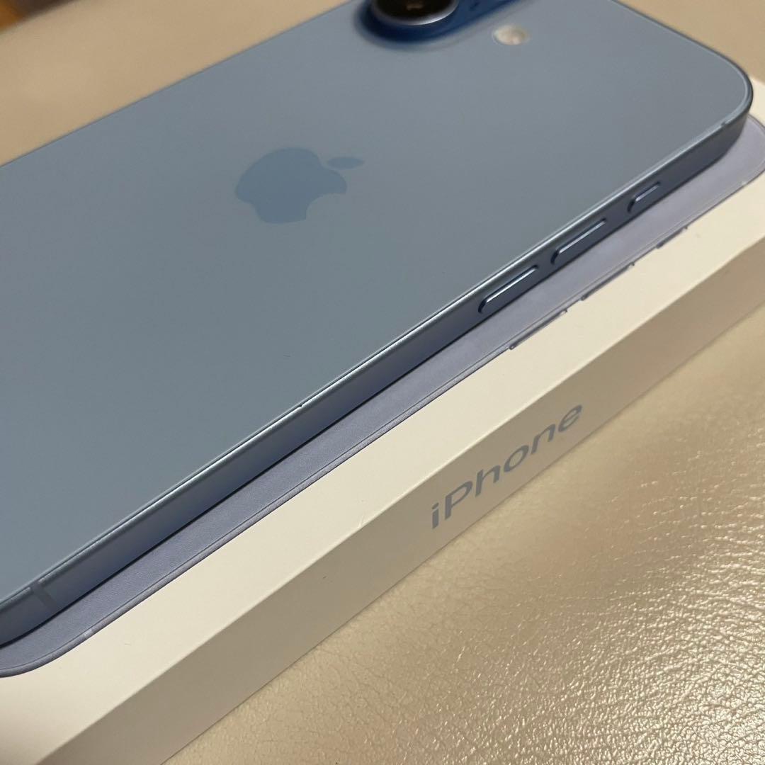 【美品】iPhone17 256GB ミストブルー SIMフリー