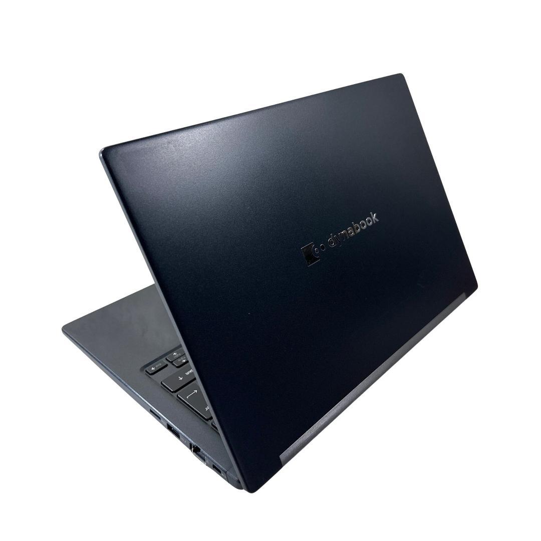 G83/HV 第11世代★近年 16GB／軽量13.3インチノートPC 633