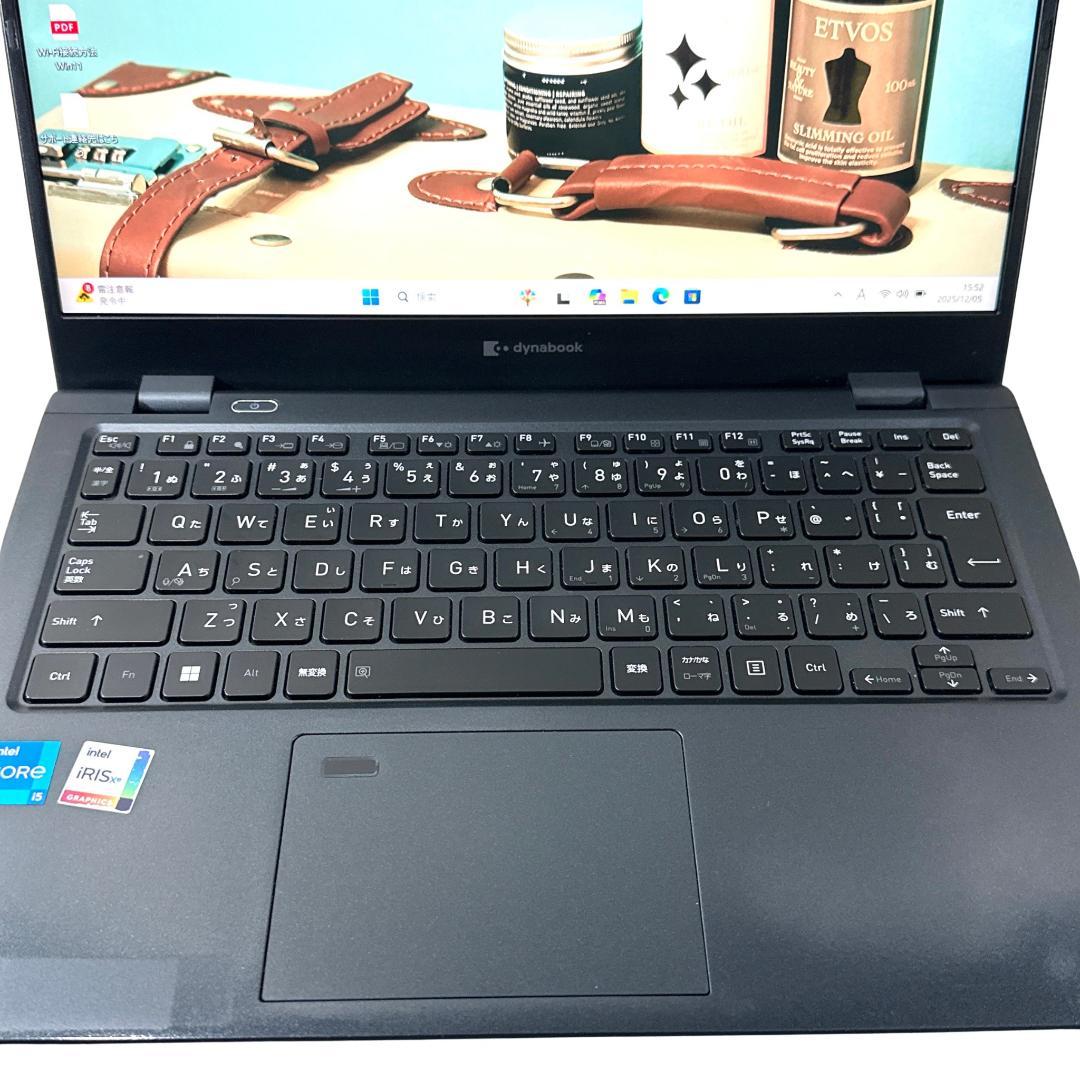 G83/HV 第11世代★近年 16GB／軽量13.3インチノートPC 633