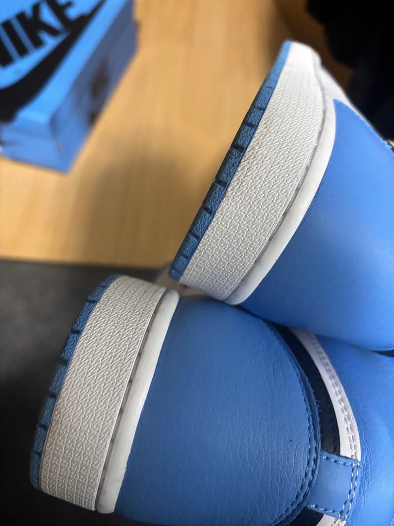 ナイキ　エアジョーダン1 Retro High OG ユニバーシティブルー　28