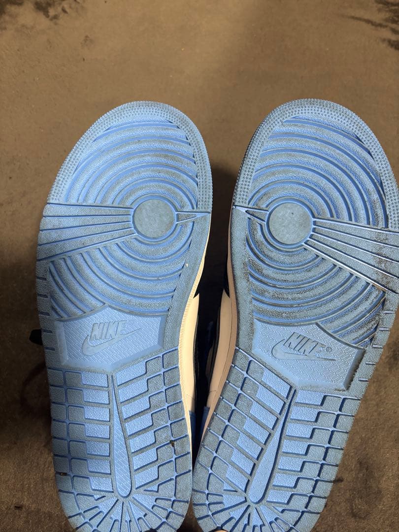 ナイキ　エアジョーダン1 Retro High OG ユニバーシティブルー　28