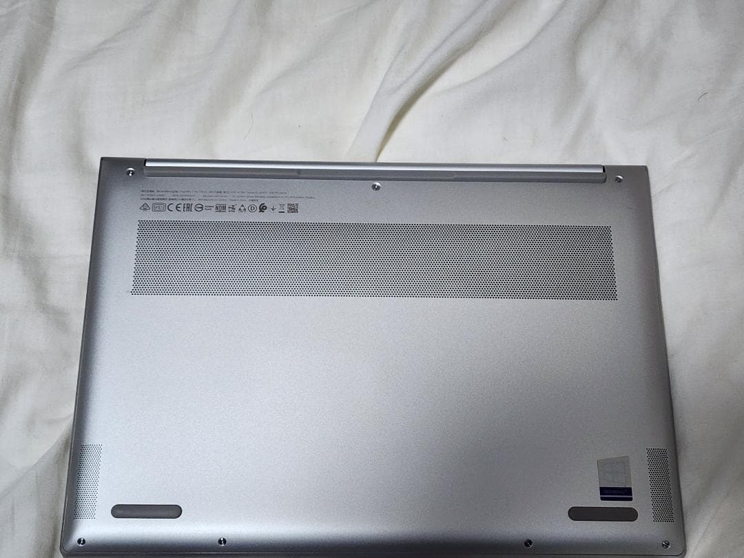 Windowsノート本体 lenovo Yoga Slim 750i i7 16GB mx450 1TB