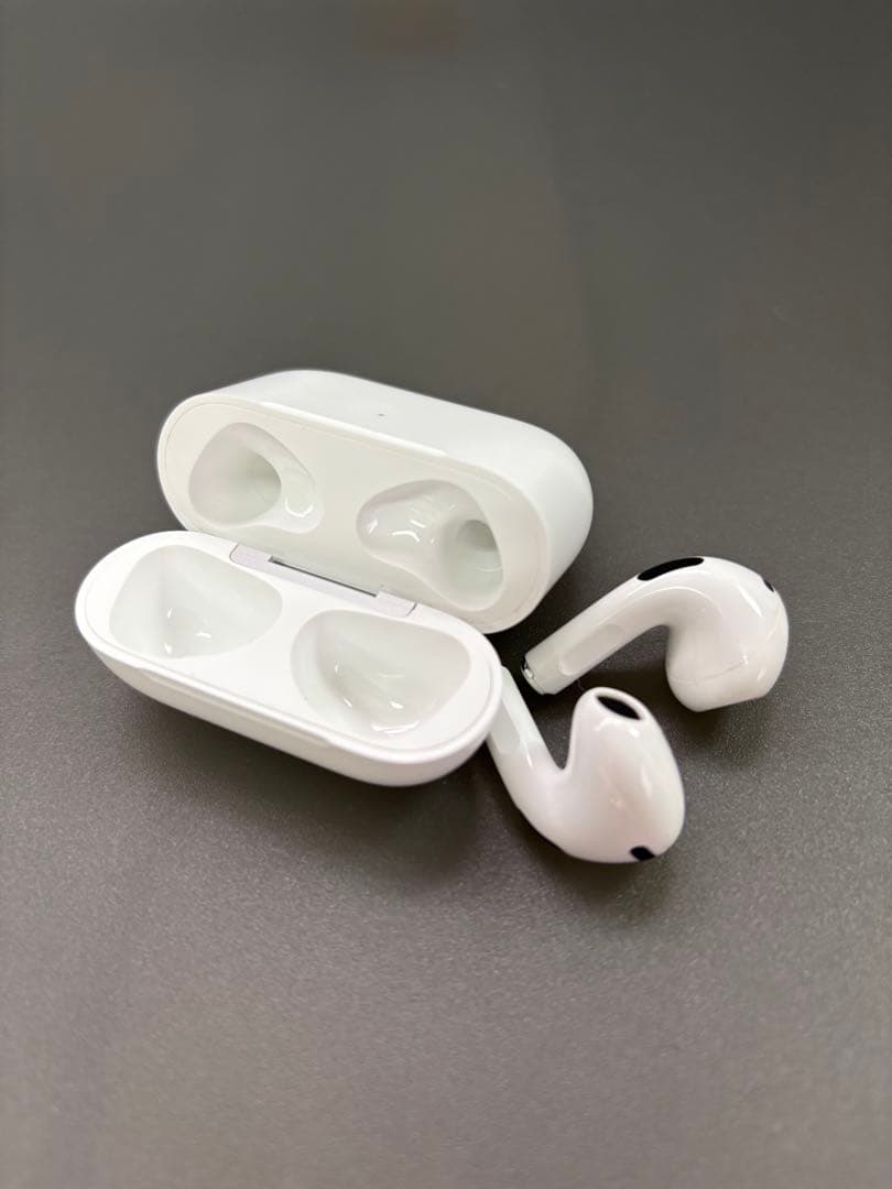 【美品】AirPods 第3世代/動作確認済み/<No.1753>