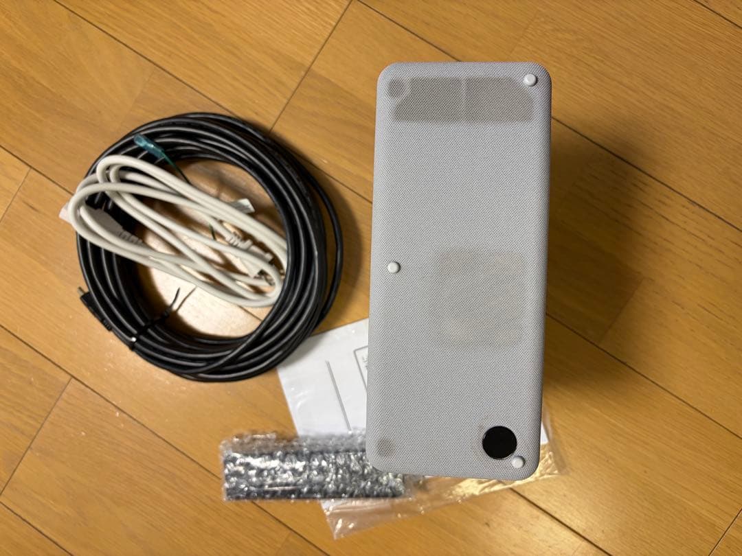 EPSON プロジェクター EF100W