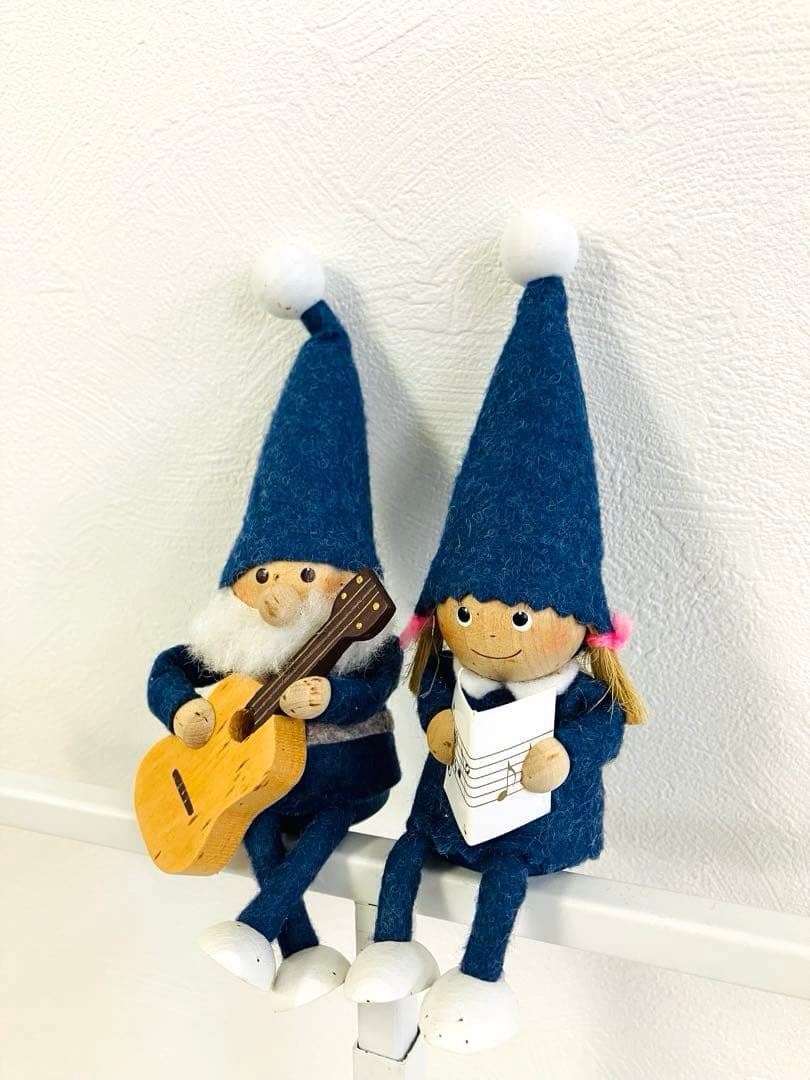 ノルディカニッセ　ギター　楽譜　ブルーサンタ2体