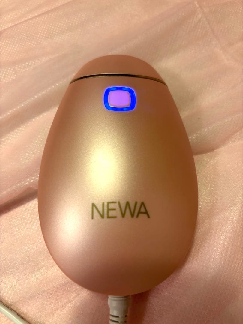 ニューワリフト 美顔器 新品トリートメントジェル付