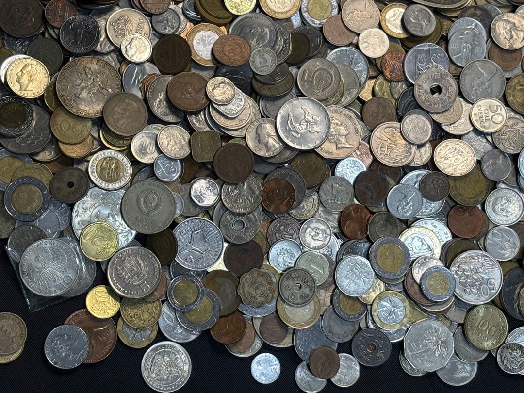 ワ*～様 古銭　外国　メダルなどまとめて10キロ