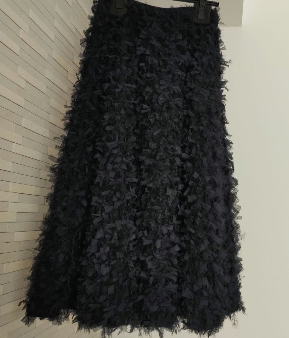 スカート SHE Tokyo Elliy feather navy 38