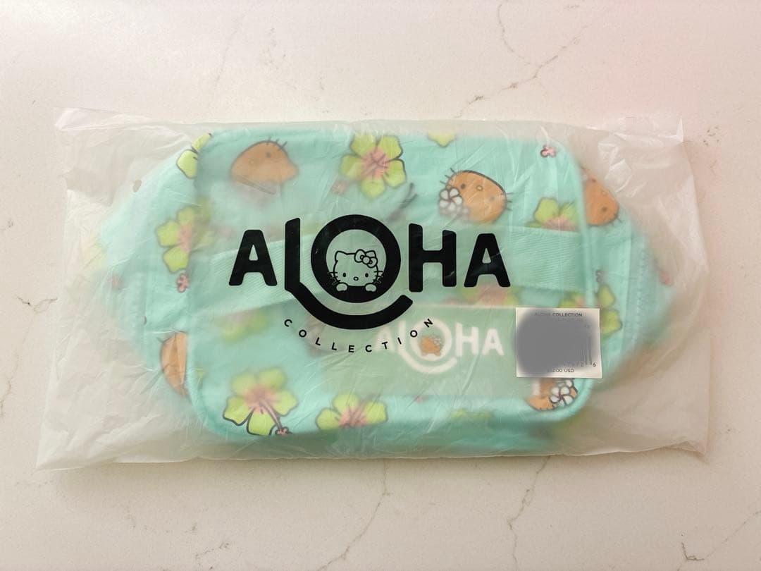 【ハワイDFS限定】アロハコレクション × ハローキティ（バニティポーチ）