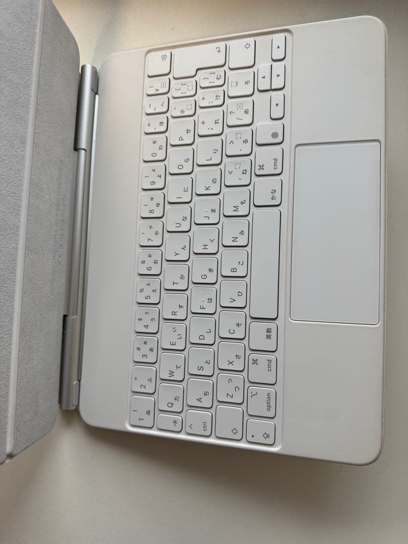 Magic Keyboard iPad 11インチ