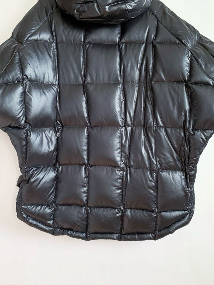 【にちにち】ZARA ダウン フードポンチョ クロ