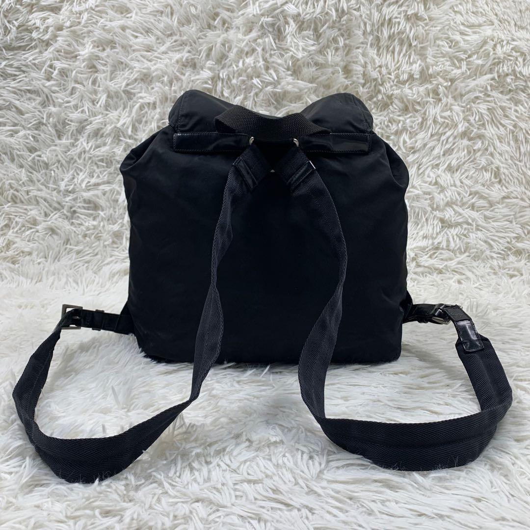 【✨美品✨】プラダ バックパック 三角ロゴ 巾着 ナイロン ブラック