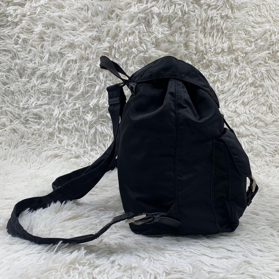 【✨美品✨】プラダ バックパック 三角ロゴ 巾着 ナイロン ブラック