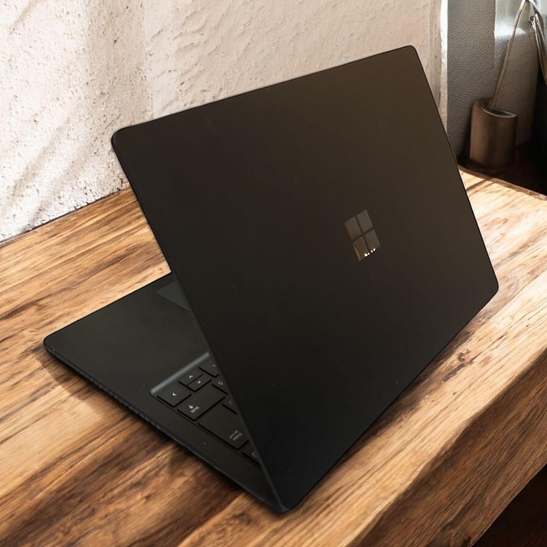 【Core i7 ♪】Microsoft Surface laptop4