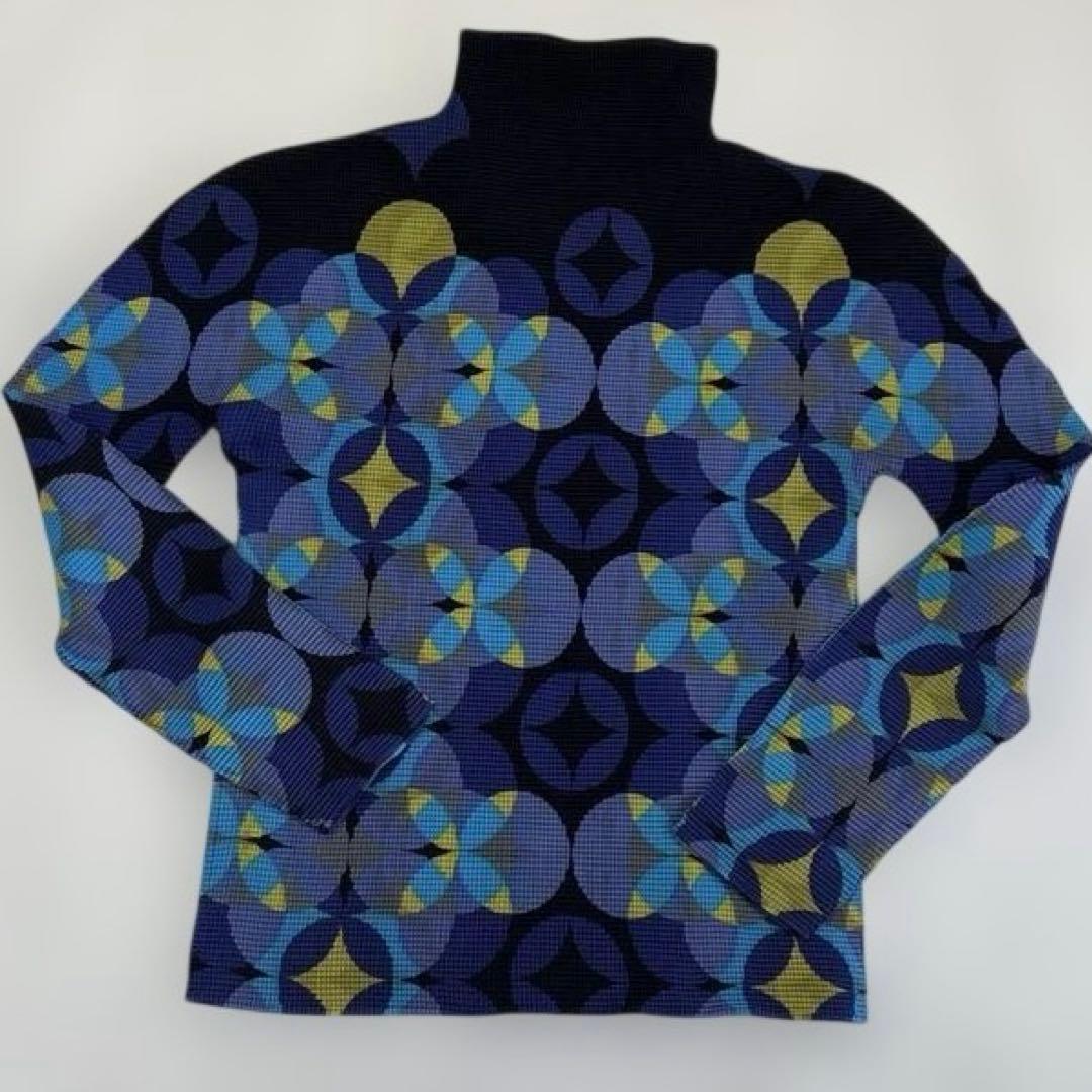 me by ISSEY MIYAKE イッセイミヤケ ワッフルプリーツ 総柄