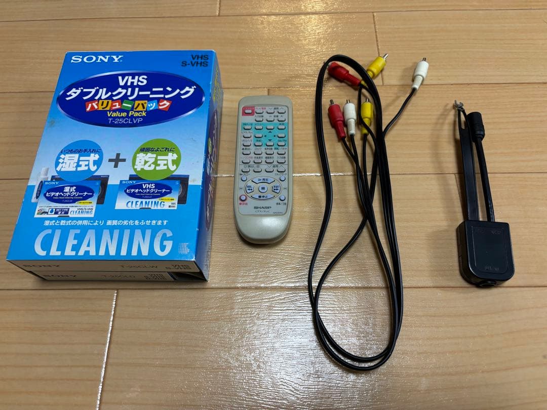 SHARP　VHSビデオデッキ　VC−HK20