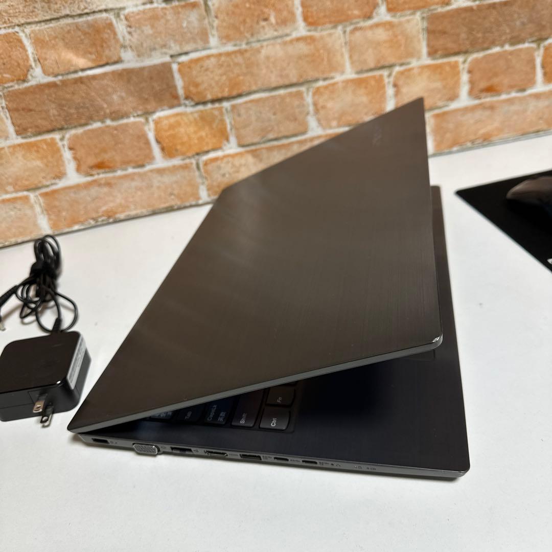 美品LENOVOノート PC SSDサクサク起動Windows11 オフィス付き