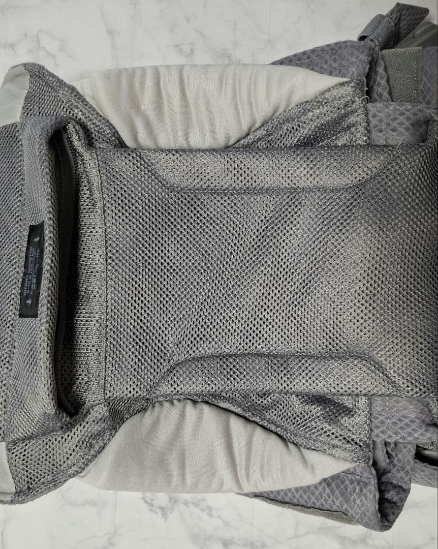 コ*ラ様 nuna cudl 抱っこ紐 グレー ☺︎︎オススメ✨早い者勝ち☺︎︎