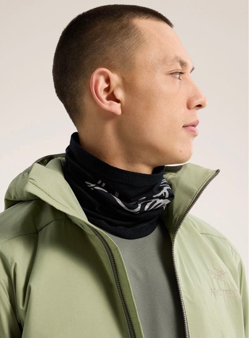 ARC’TERYX ライトウェイト ネックゲイター